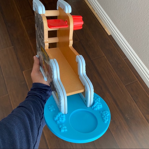 Thomas and Friends wooden Railway Quarry Setting - Picture 3 of 7